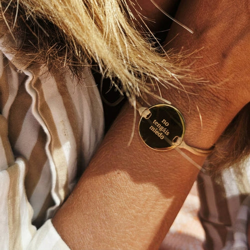 Pulsera "No tengáis miedo" — Acabado en Oro de 18K.